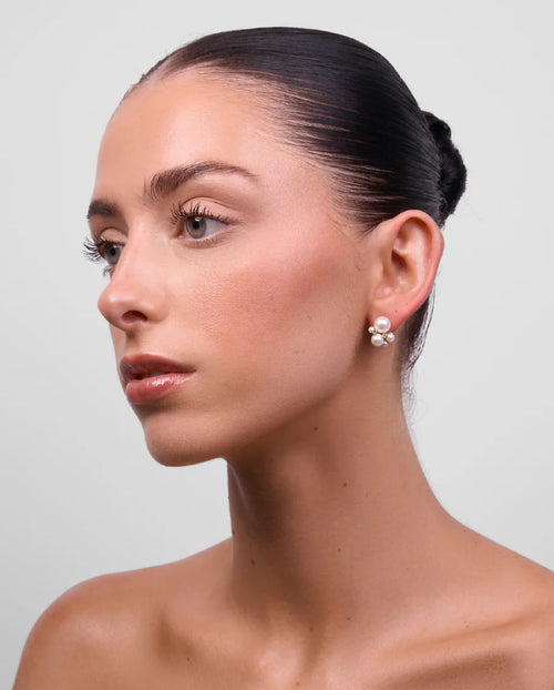 Rochelle Gold Pearl Earrings